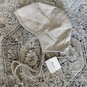 NWT Briar Baby Linen Bonnet 18-24m
